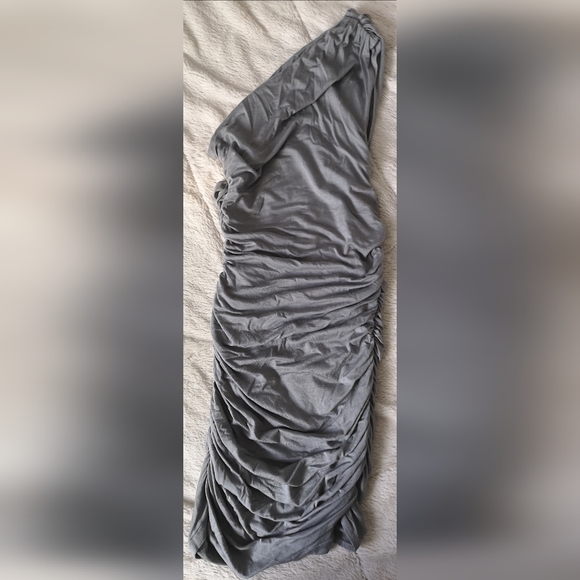 Tart bondage dress - Picture 5 of 5